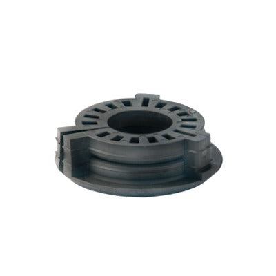 Bota pasamuro de 4". Incluye 1 orificio para cable coaxial de 1-1/4"